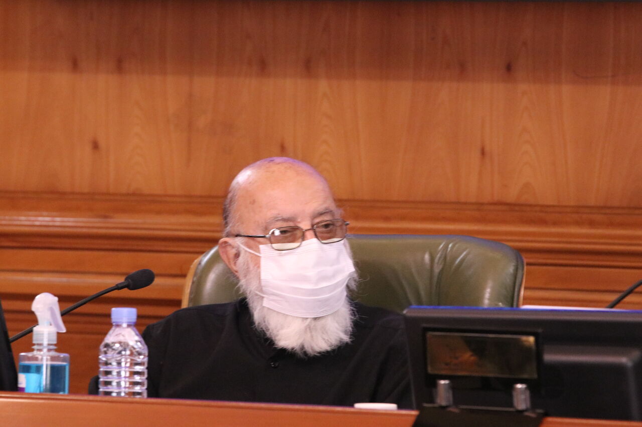 چمران: بودجه ۱۴۰۱ شهرداری تهران تا پایان بهمن بررسی می‌شود