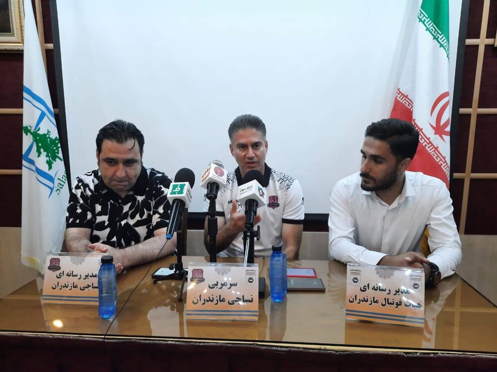 چمن ورزشگاه وطنی هنوز ایده ال نیست