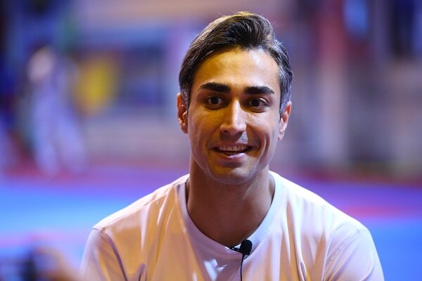 چهار ماه دیگر به میدان مبارزه برمی گردم