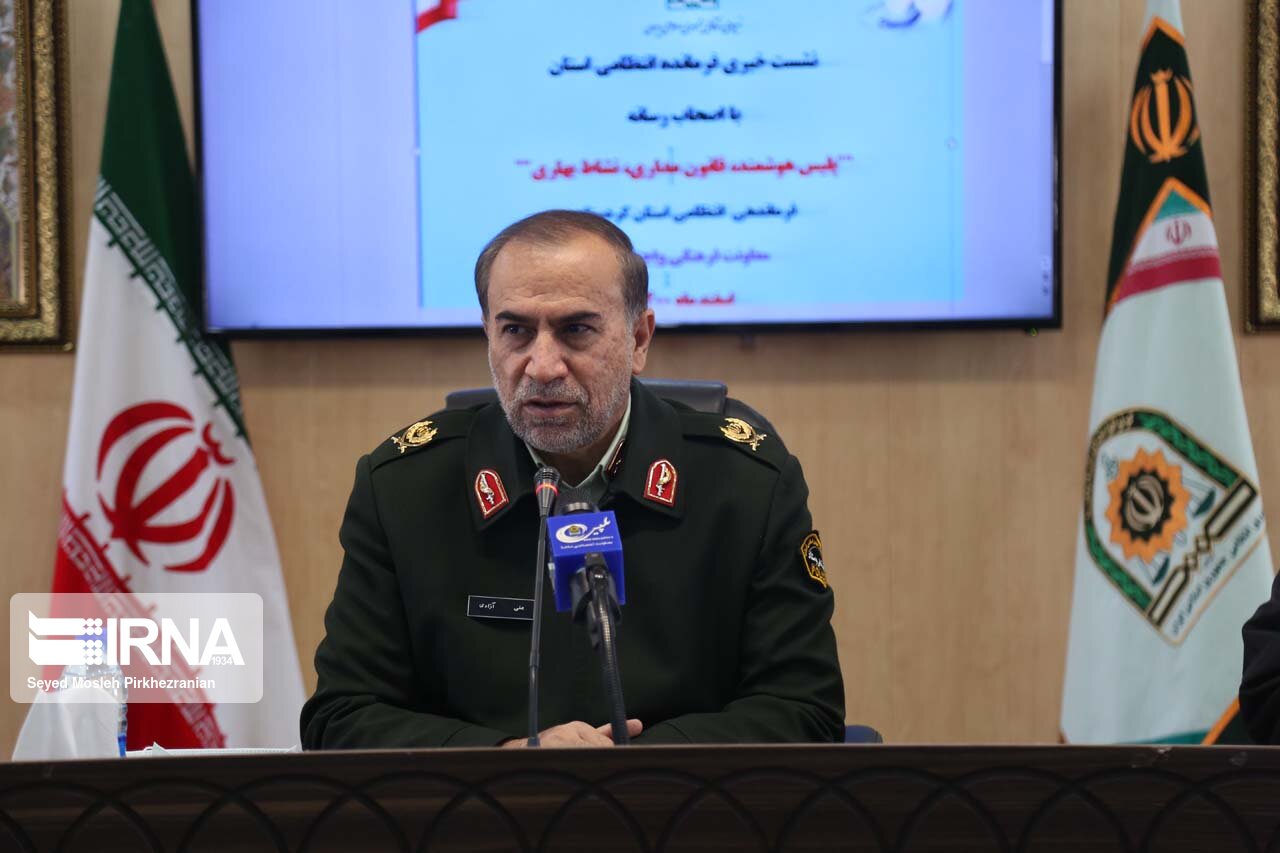 چهار میلیون و ۳۰۰ هزار عدد انواع مواد محترقه در کردستان کشف شد