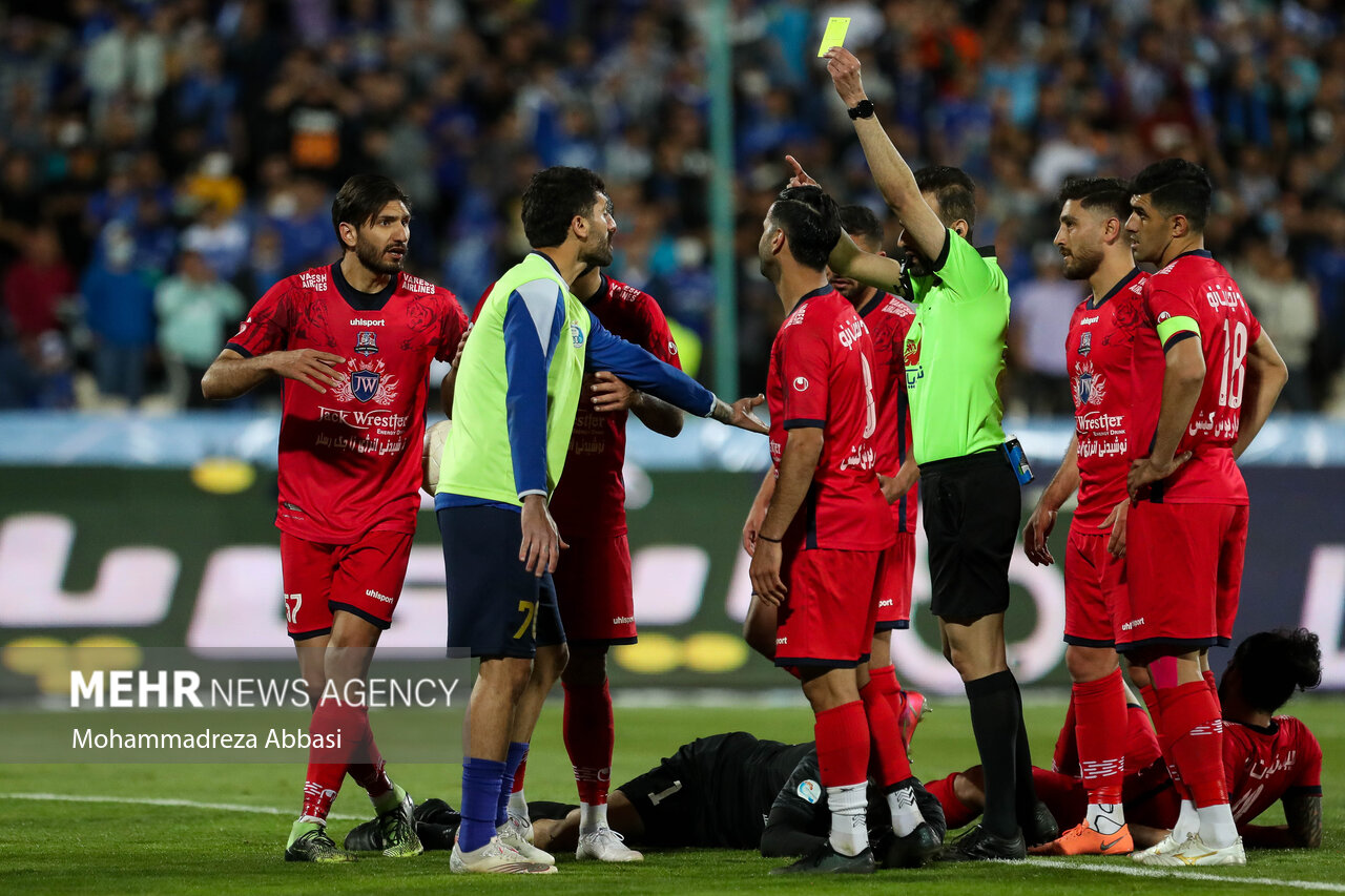 چینش داوری در نهایت با خودم است/چطور با لیست سیاه کسی انتخاب شود