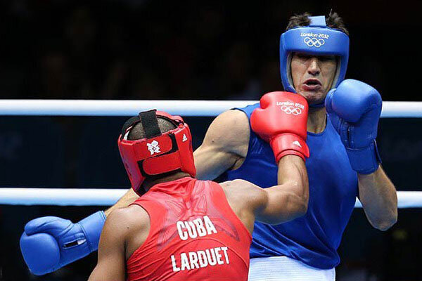 کار بوکسورها در بازیهای آسیایی سخت است/ نباید داور را مقصربدانیم