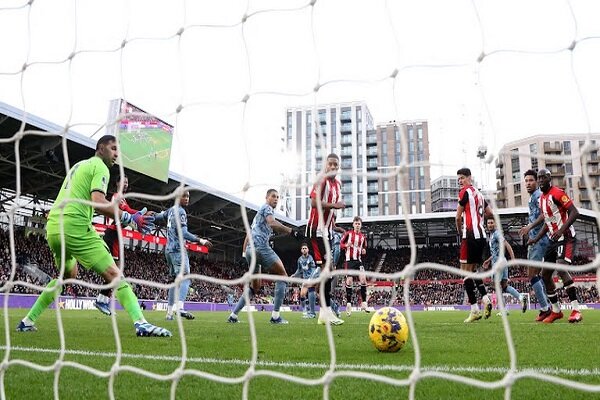 کار نیمه تمام برنتفورد برابر استون ویلا/ درگیری قدوس با تیم
حریف