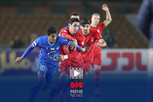 کارشناسی داوری بازی استقلال و تراکتور