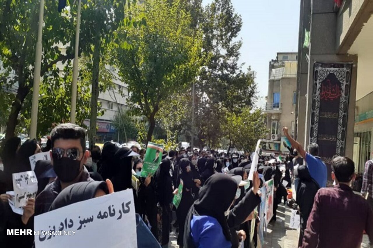 کارنامههایی که فقط روی سایت سبز شد!