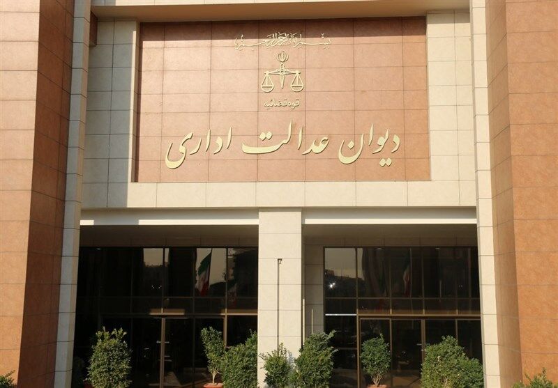 کارگران شاغل جهت دریافت بیمه بیکاری نیاز به ارائه نامه عدم نیاز از سوی کارفرما ندارند