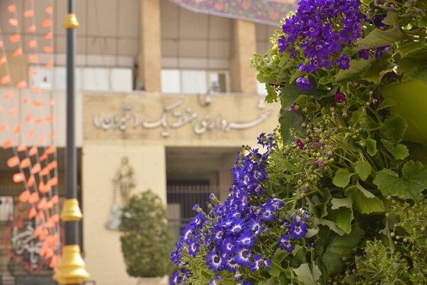 کاشت بیش از ۱۳ هزار گل فصلی در شمال تهران