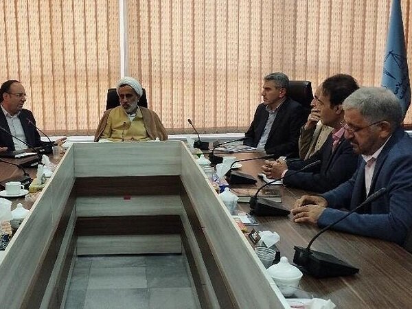 کانون وکلا باید همگام با نظام و قوه قضاییه باشد