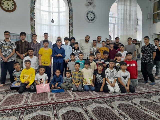 کاهش آسیب‌های اجتماعی نیازمند توسعه خدمت در مساجداست