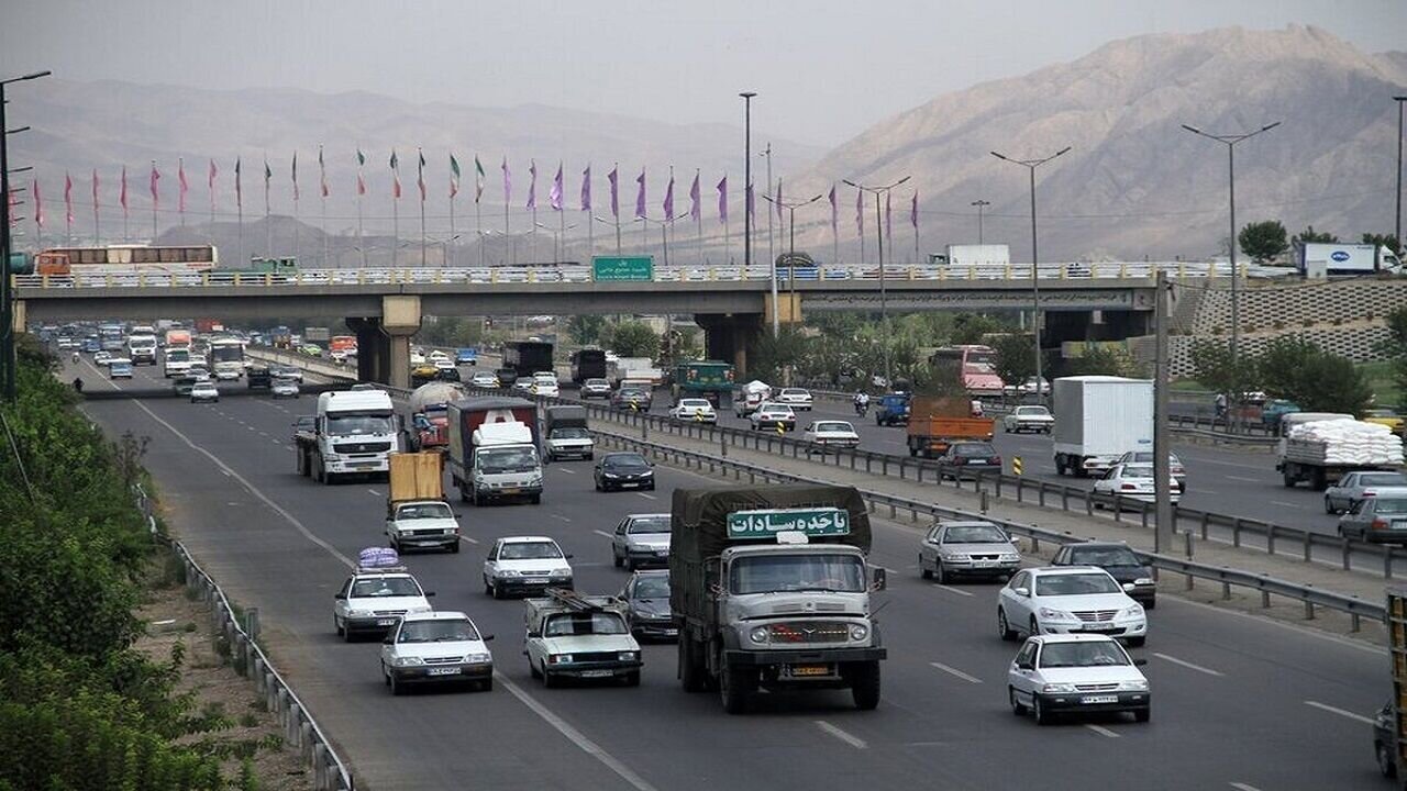 کاهش بار ترافیکی در بزرگراه آزادگان تهران