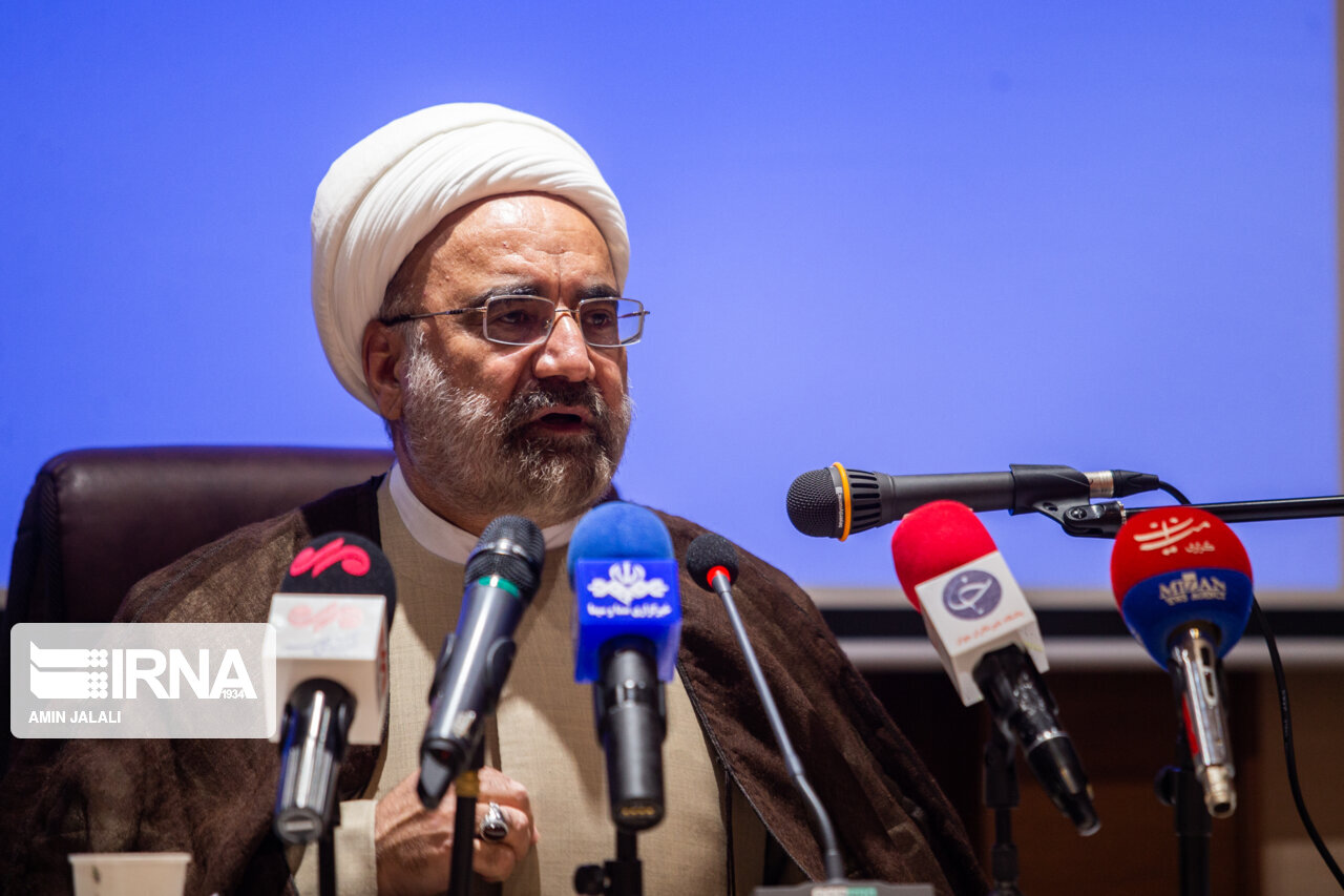 کاهش تعداد زندانیان/ درهای زندان‌های جمهوری اسلامی ایران به روی جهانیان باز است