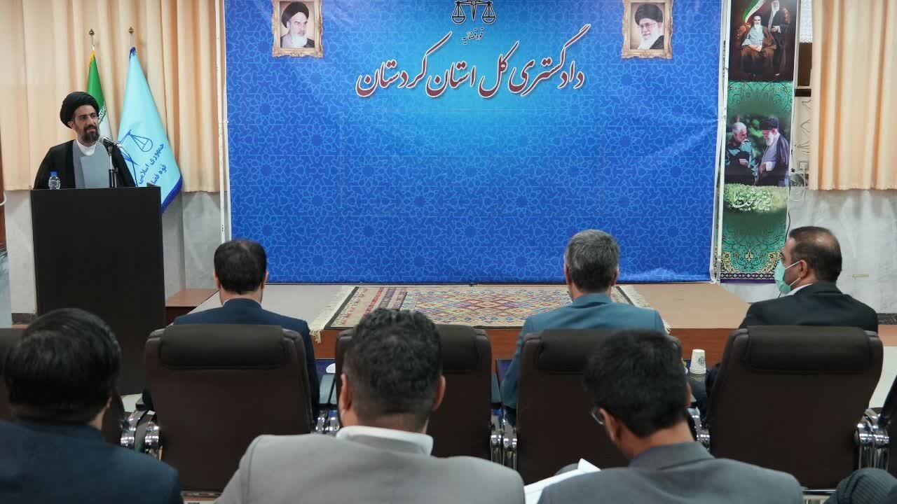 کاهش موجودی پروندههای شعب کردستان مورد توجه قضات باشد
