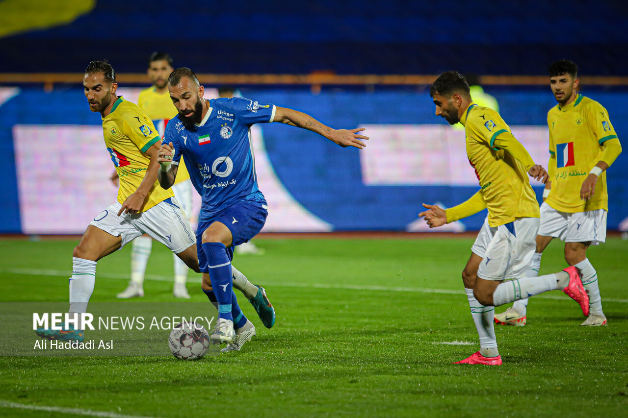 کدام بازیکنان استقلال در خطر محرومیت هستند؟