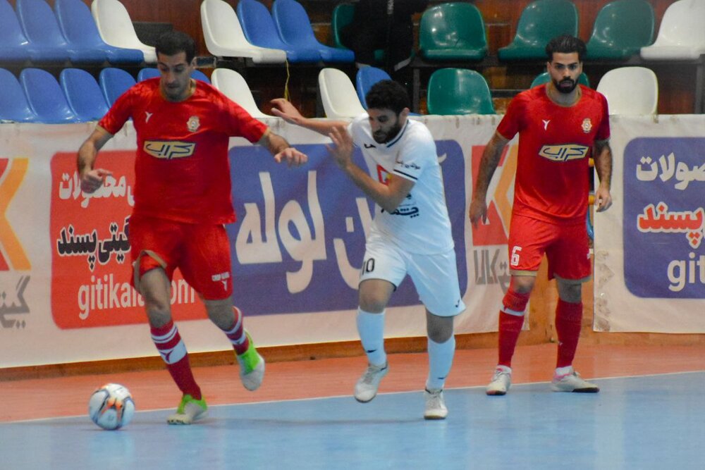 «کراپ الوند» بر سکوی سوم لیگ برتر فوتسال قرار گرفت