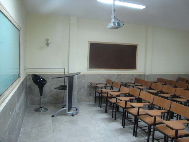 کردستان با کمبود ۲۸۰ هزار متر مربع فضای آموزشی مواجه است