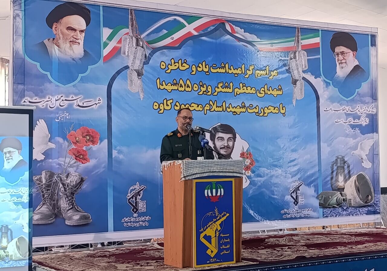 کردستان و آذربایجانغربی در تاریخ انقلاب اسلامی سنگر مقاومت بوده اند