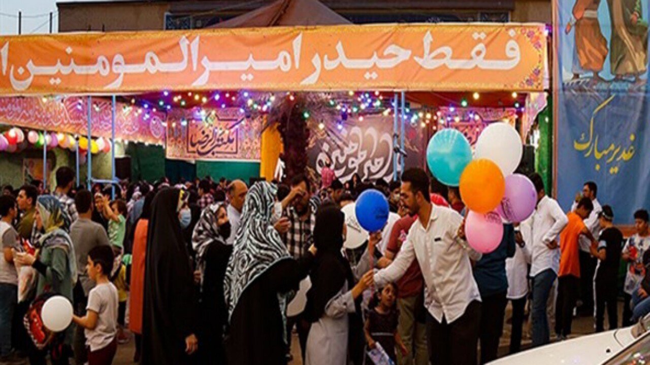 کردها در تدارک جشن غدیر/‏خیابان‌هایی که با عشق آذین بندی می‌شوند