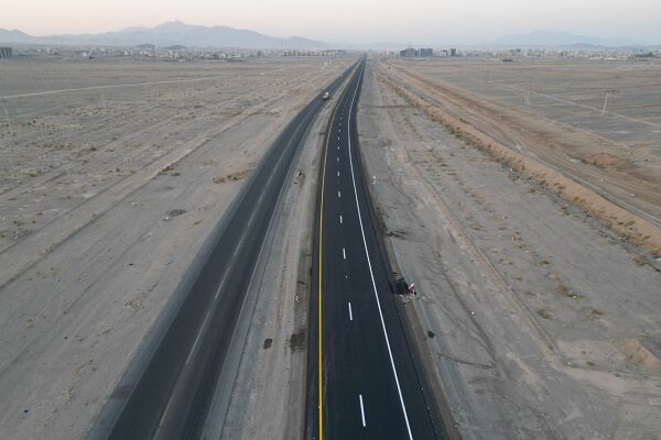 کریدور شمال‌غرب شاه‌کلید ایمنی راه‌ها و توسعه ترانزیت کردستان