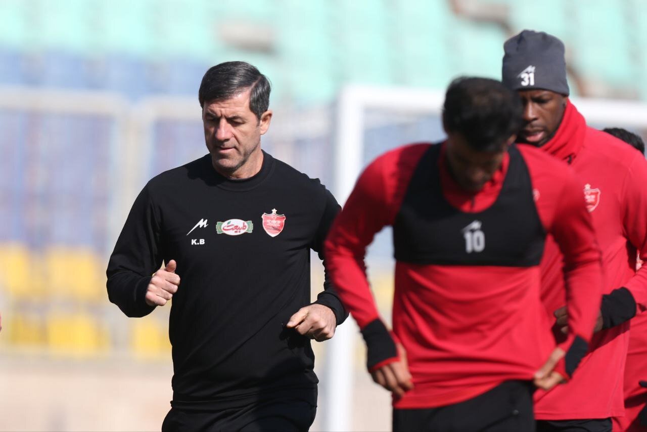 کریم باقری سرمربی پرسپولیس مقابل ذوبآهن