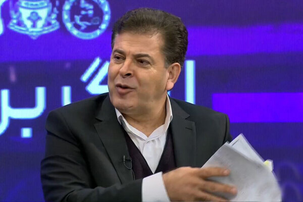 کریمی شأن باشگاه استقلال را حفظ کند/ ادبیات یک مدیر اینطورنیست