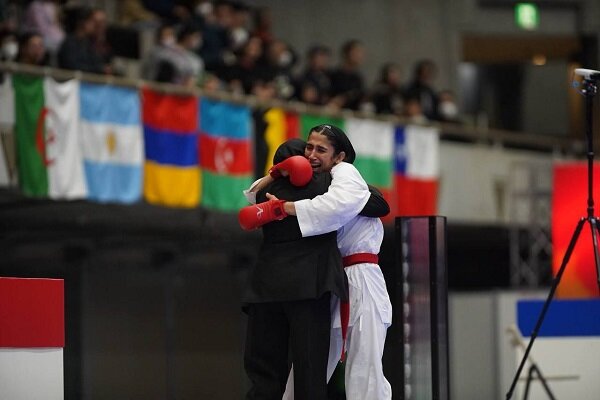 کسب ششمین مدال طلای ورزش ایران با قهرمانی نهال زکی‌زاده در کاراته 