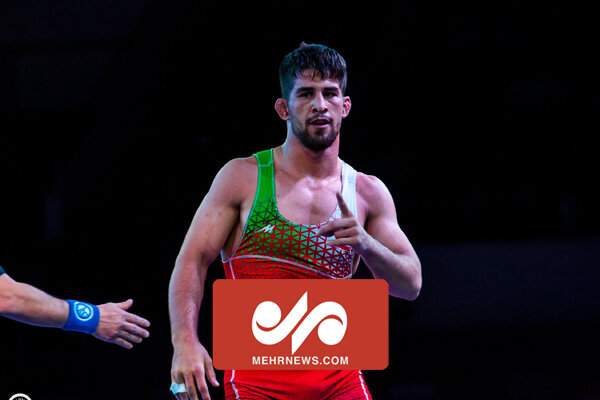کشتی آزاد قهرمانی جهان / صعود نفسگیر امامی به نیمهنهایی
