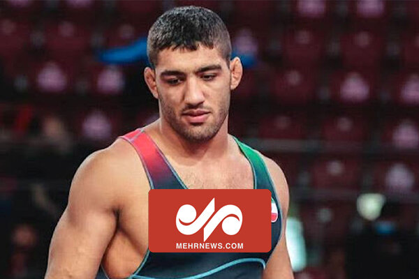 کشتی فرنگی قهرمانی جهان / پیروزی علیزاده مقابل حریف ایتالیایی