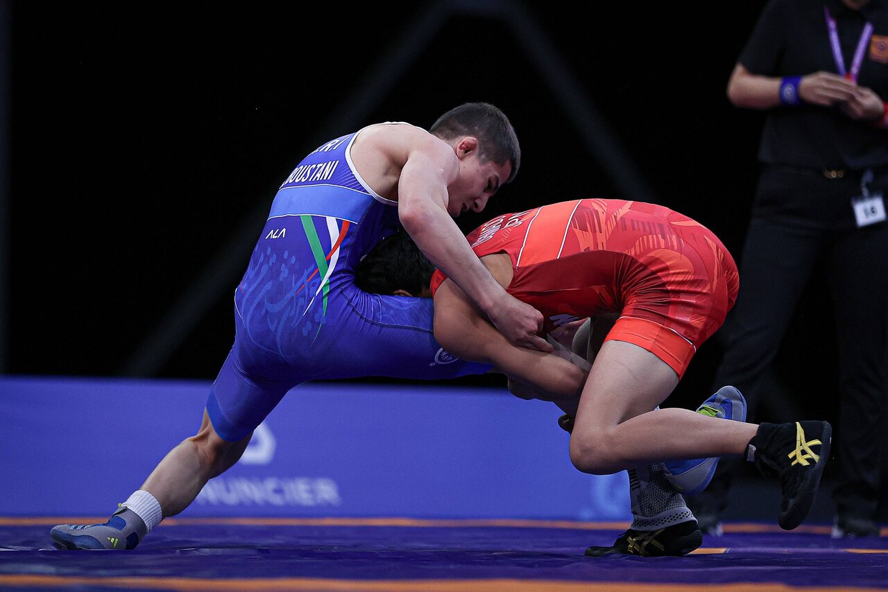 کشتی‌گیر ایران در کسب مدال برنز ناکام ماند