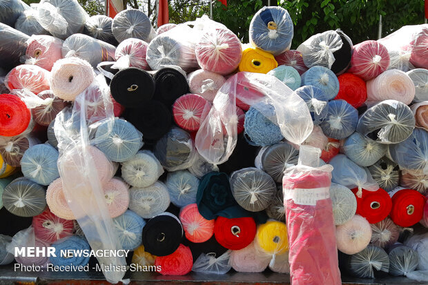 کشف انبار بزرگ پارچههای قاچاق در جنوب تهران