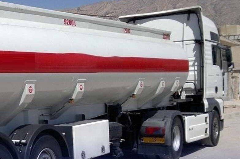 کشف بیش از ۶۷ هزار لیتر سوخت قاچاق قبل از خروج از کشور