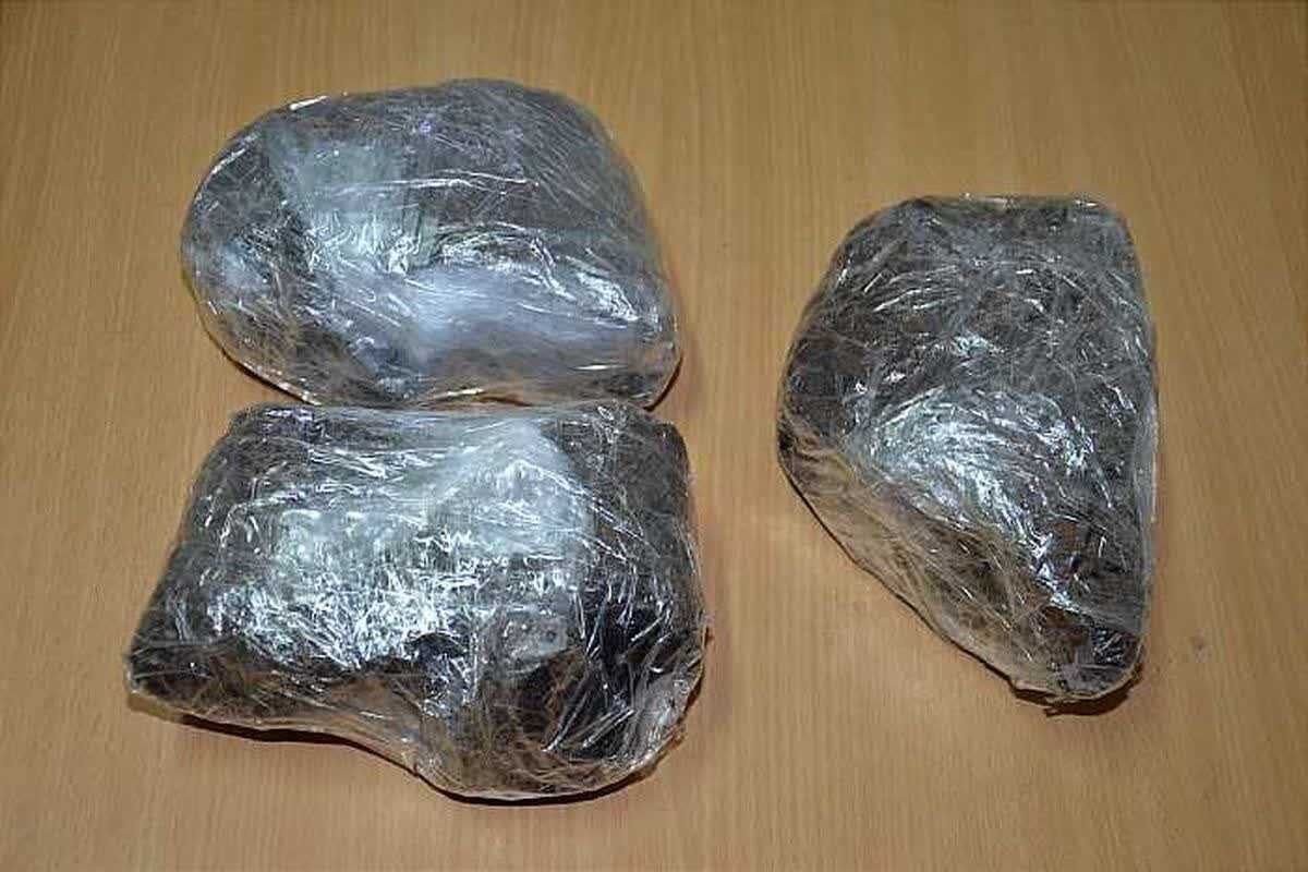 کشف بیش از ۸ کیلوگرم تریاک در قروه