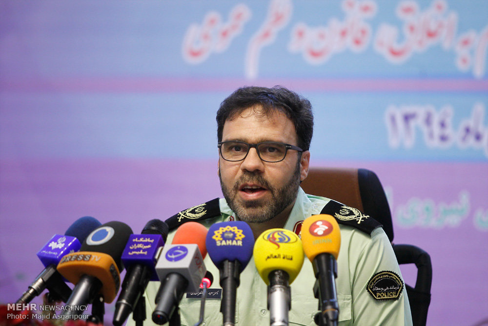 کشف و خنثی سازی ۲ بسته انفجاری با هوشیاری ماموران پلیس