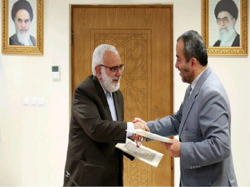 کمیته امداد و استانداری خراسان جنوبی تفاهم‌نامه امضا کردند