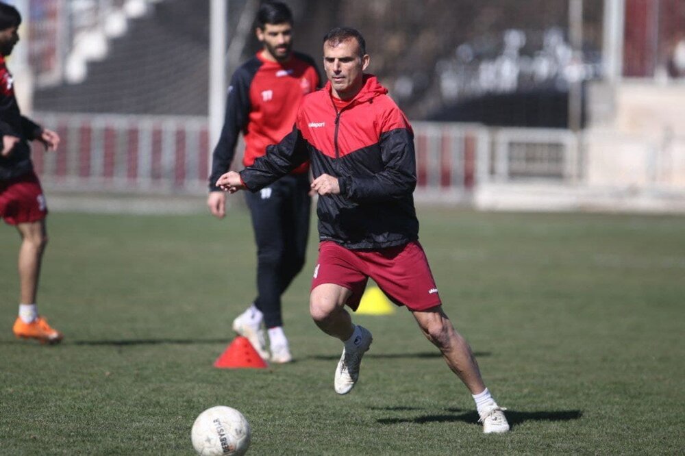 کمیته انضباطی جرأت تصمیم گیری ندارد/استقلال بازی مستقیم انجام داد