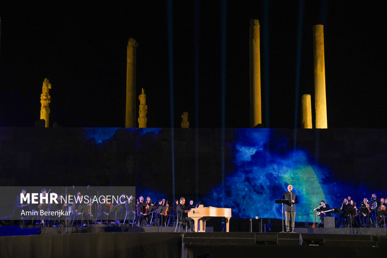 کنسرت حاشیه ساز تخت جمشید و رایزنی برای انتخاب وزیر