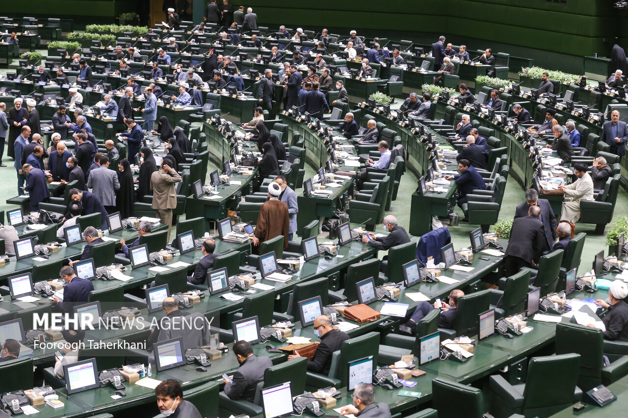 گردآوری قوانین نامعتبر میراثی/از استخدام گدار تا اصلاحاتبودجهای