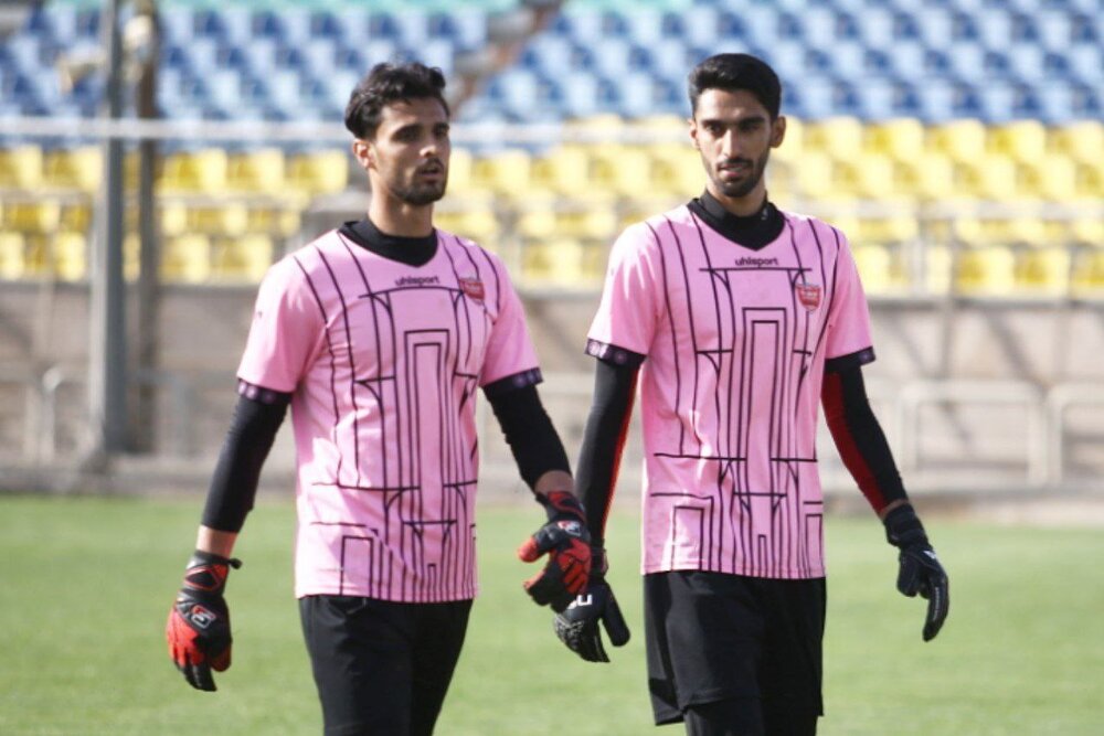 گزینه اخراج همچنان پیش روی دروازه بان جنجالی پرسپولیس