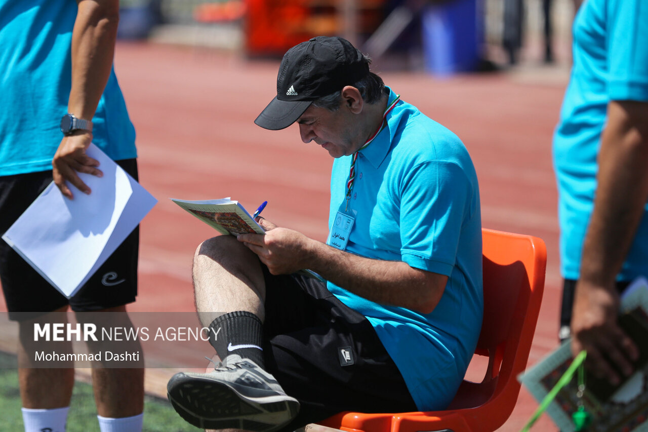 گزینه های سرمربیگری نوجوانان در کمیته فنی فدراسیون فوتبال