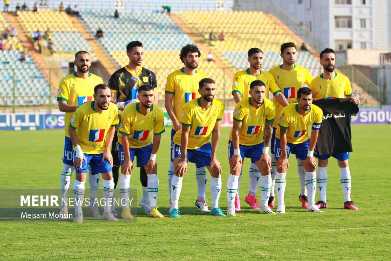 گزینههای خارجی و ایرانی روی میز داریم/باید بهترین را انتخاب کنیم