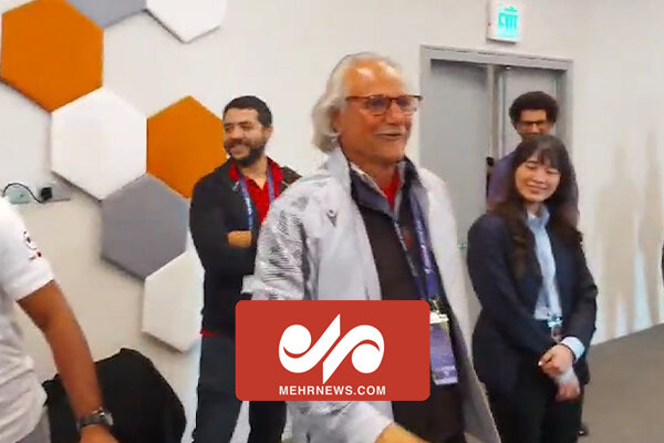 گفتگوی سرمربی تیم ملی تاجیکستان با خبرنگاران و تبریک صعودایران