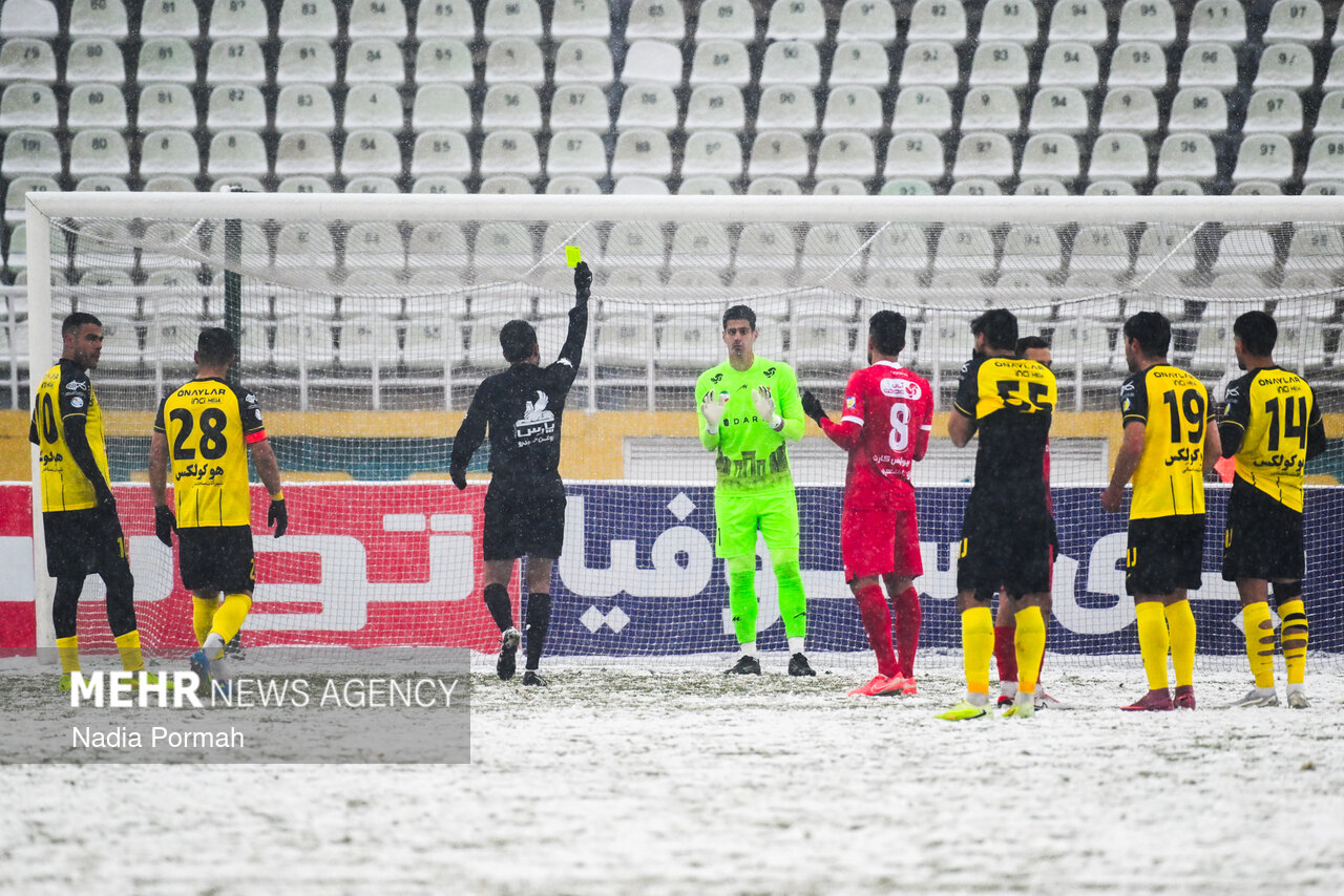 گلایه اوسمار از  اتفاقی که برای مهاجم ملی‌پوش پرسپولیس افتاد