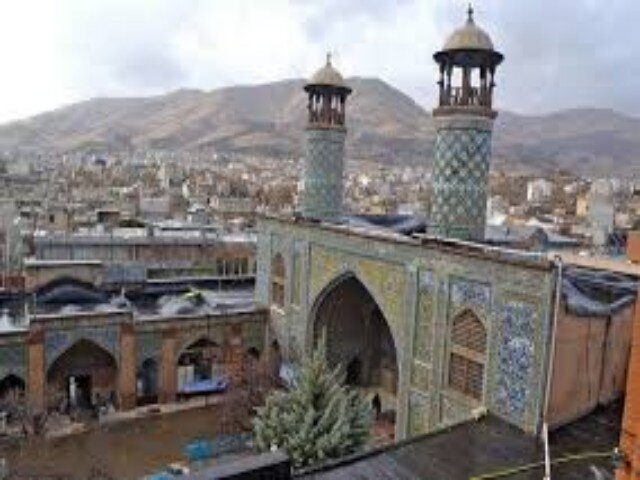 گلبانگ هزاران گلدسته در شهر مسجد و منارهها