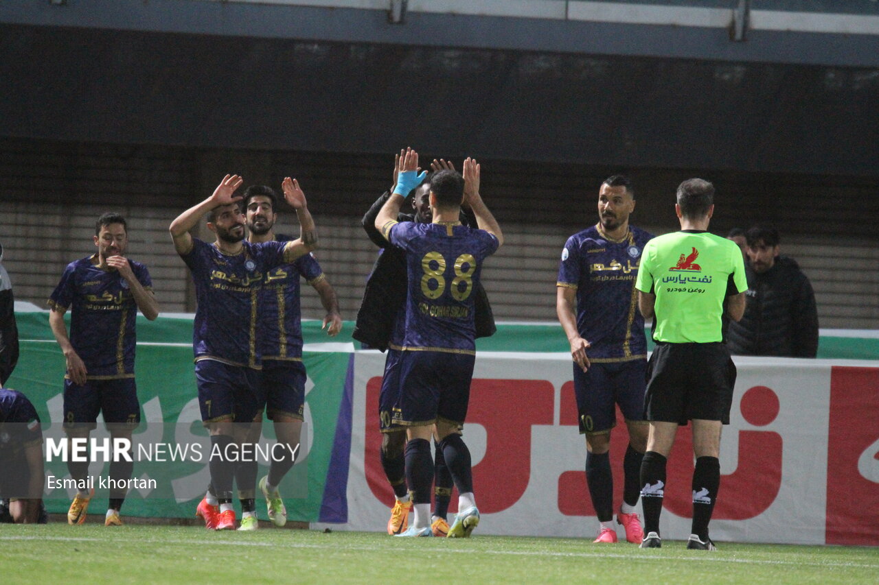گلگهر با پیکان در کورس ماند/ قلعهنویی به نزدیکی استقلالرسید