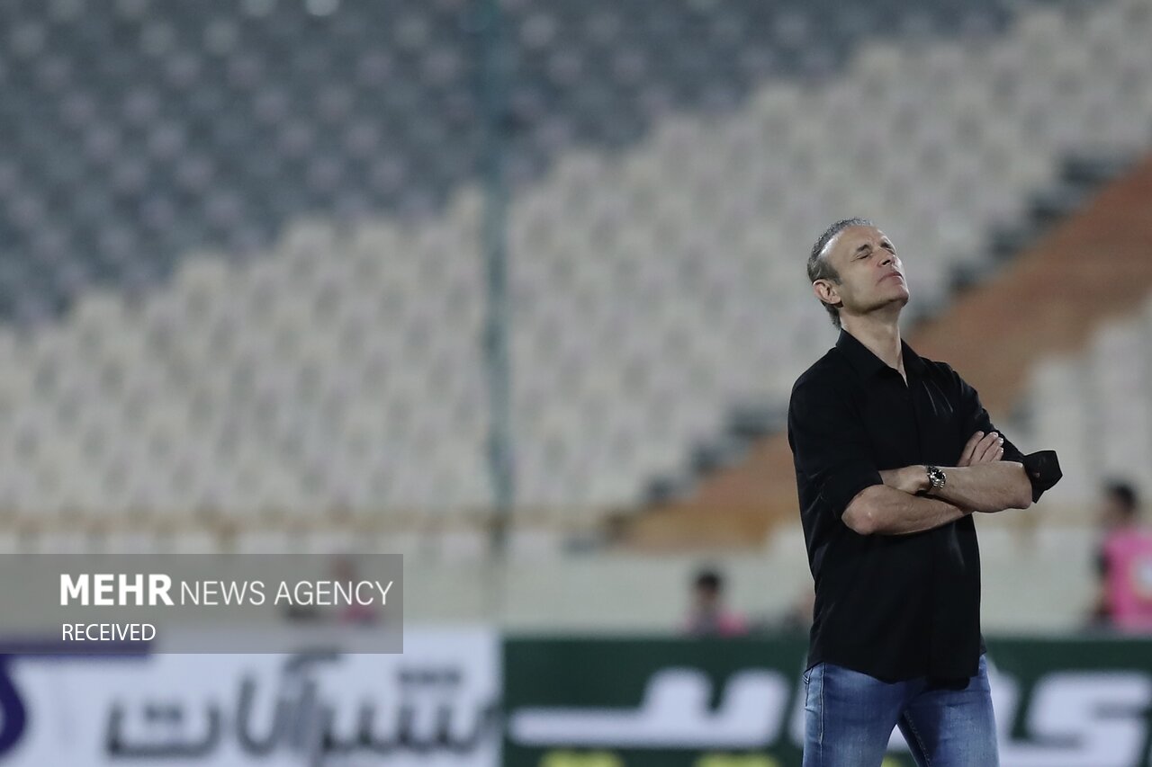 گلمحمدی محروم از آخرین بازی پرسپولیس در لیگ