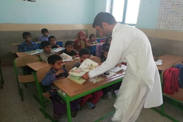 گپ و گفت با معلم امدادگر/ نقش معلمان در جامعه روستایی