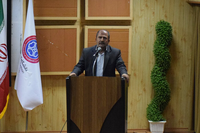 یازدهمین سمینار آنالیز هارمونیک و کاربردها در سنندج آغازشد