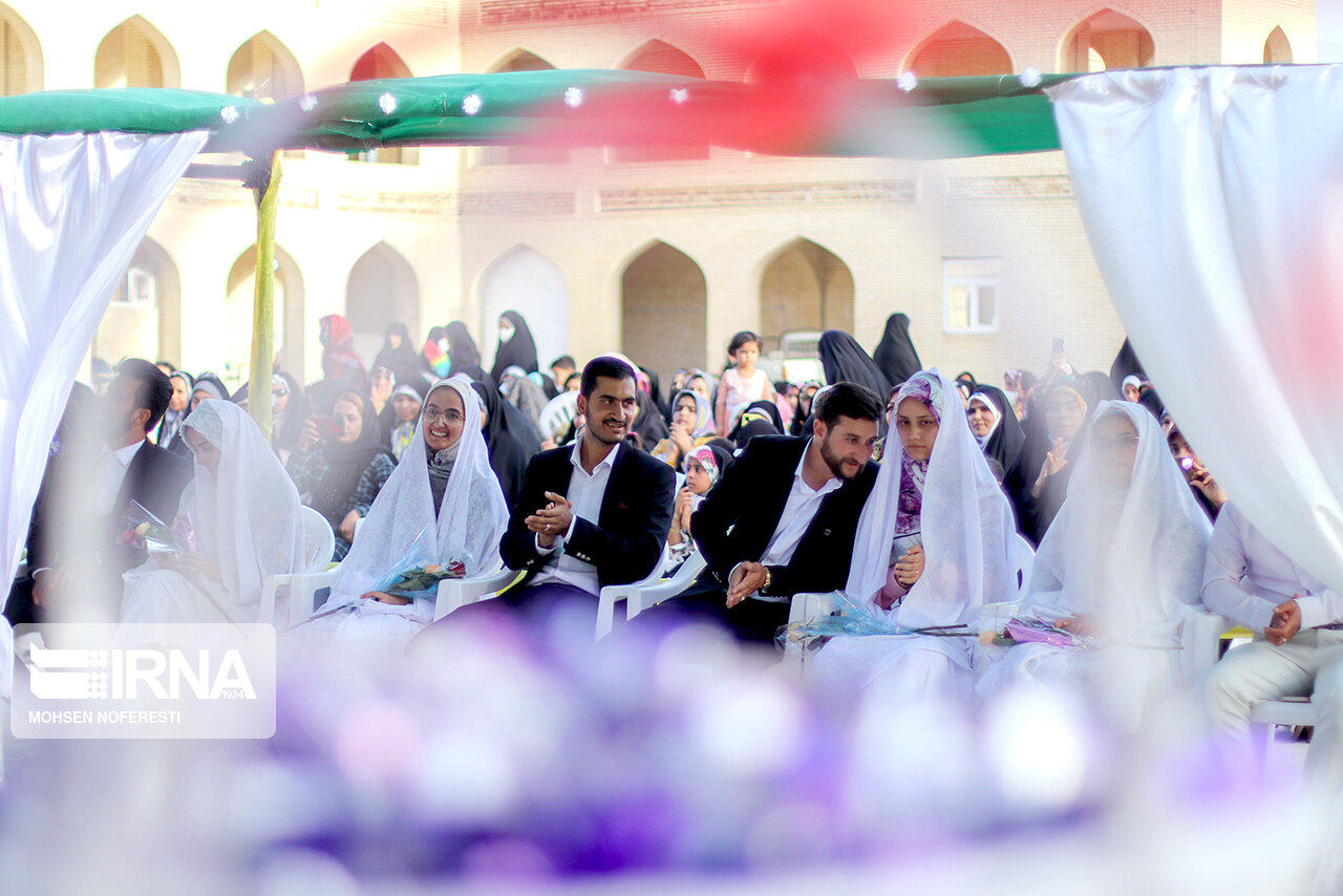 یامین پور: ۳۵۰ هزار نفر در پنج ماه اخیر وام ازدواج دریافت کردند