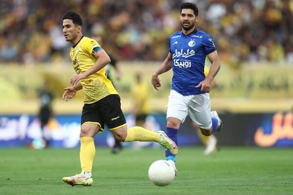 یک استقلالی بهترین گلزن سوپرجام/ شرایط متفاوت نساجی و آبیپوشان