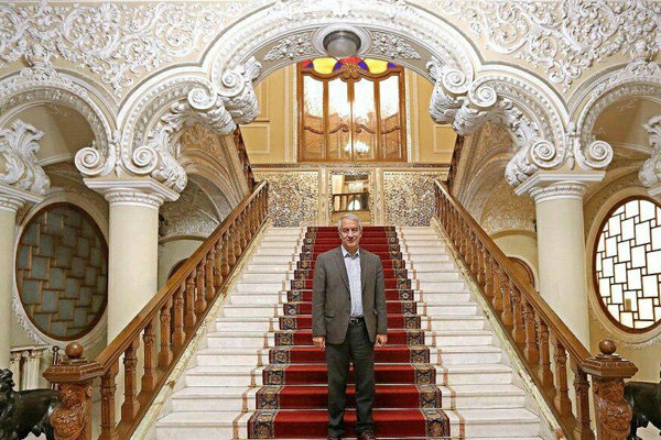 یک سال من را به وزارت ورزش راه ندادند/ کیروش؟ اسکوچیچ باید بماند