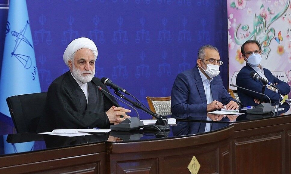 ۱۰ راهکار ارائه شده از سوی رئیس قوه قضاییه به دستگاههای حاکمیتی جهت پیشبرد امر قضازدایی